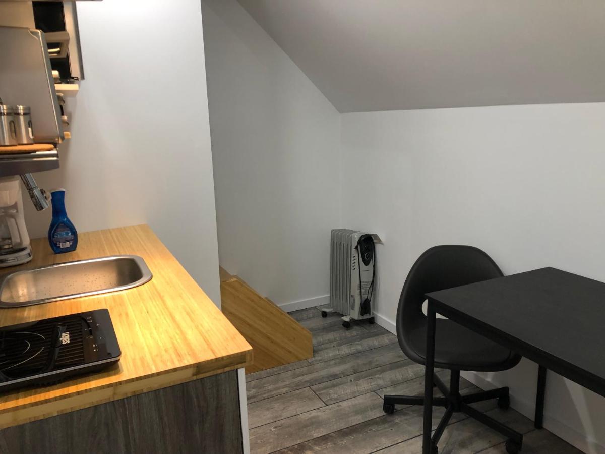 Well Equipped Studio For Non-Smoking Guests Only Citq Зo9467 Longueuil Zewnętrze zdjęcie